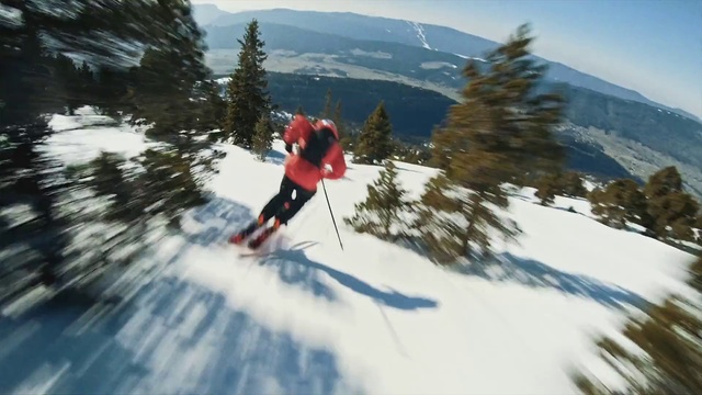 Video Reference: Sports, Snow, Winter sport, Skiing, Outdoor recreation, Ski, Recreation, Skier, Ski mountaineering, Cross-country skiing