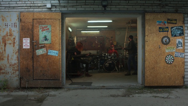 Video Reference: Building, Door, Art