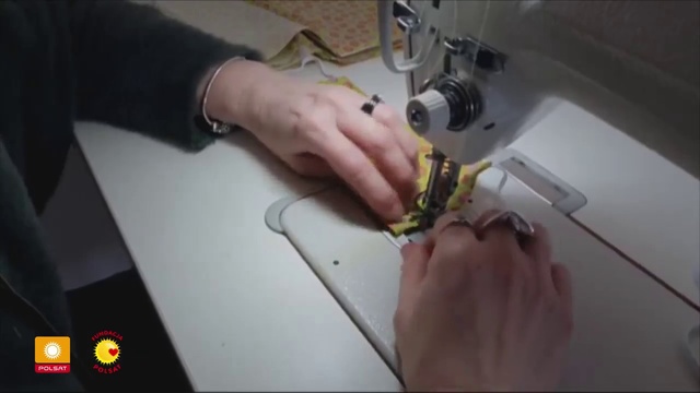 Video Reference: Sewing machine, Sewing, Sewing machine needle, Home appliance, Hand, Art, Finger, Electrical wiring, Craft