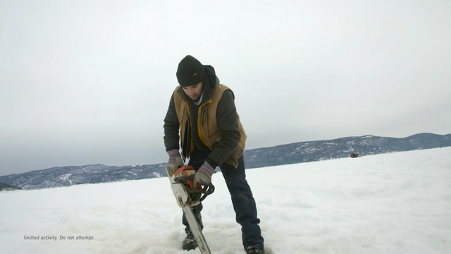 Video Reference: mountaineering, snow, winter, arctic, mountain, geological phenomenon, adventure, glacial landform, freezing, ice