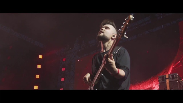 Video Reference: Performance, Music, String instrument, Musician, Entertainment, Music artist, Performing arts, Guitarist, String instrument, Musical instrument