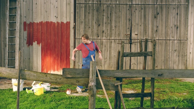 Video Reference: Grass, Backyard, Fence, Wood, Tree, Shed, Yard, House, Barn, Garden buildings