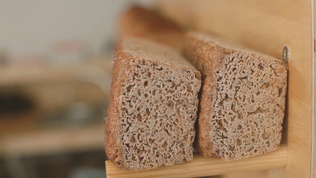 Video Reference: Sliced bread, Food, Bread, Rye bread, Gluten, Cuisine, Whole wheat bread, Baked goods, Loaf, Hard dough bread