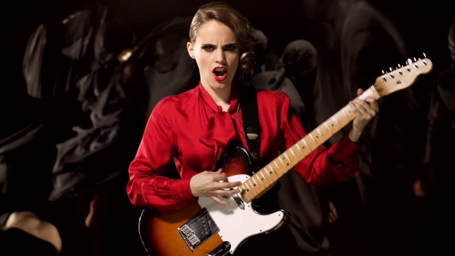 Video Reference: Guitar, Guitarist, Musical instrument, Musician, String instrument, String instrument, Music, Plucked string instruments, Performance, Bass guitar, Person