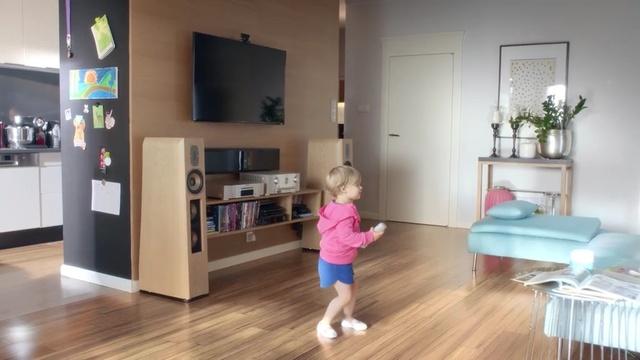 Video Reference: Floor, Wood flooring, Room, Flooring, Hardwood, Laminate flooring, Furniture, Child, Living room, Wood, Person