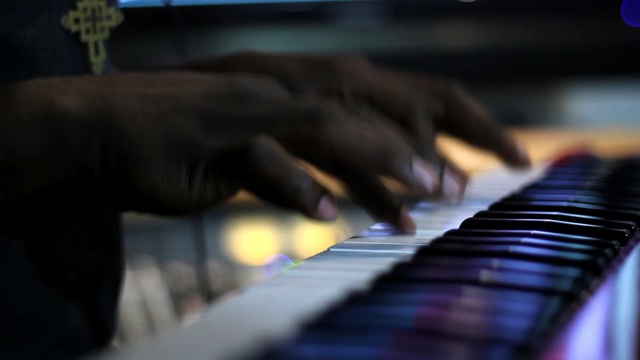 Video Reference: piano, keyboard, pianist, musical keyboard, keyboard player, technology, electronic device, hand, musical instrument, player piano