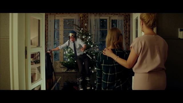 Video Reference: Photograph, Snapshot, Fun, Photography, Human, Adaptation, Scene, Plant, Conversation, Screenshot