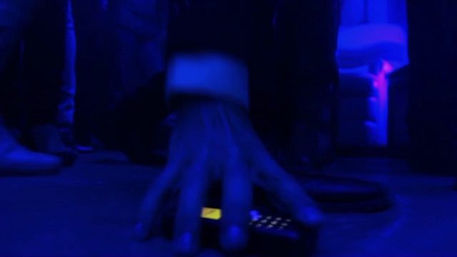 Video Reference: Blue, Cobalt blue, Electric blue, Purple, Light, Violet, Lighting, Performance, Majorelle blue, Stage