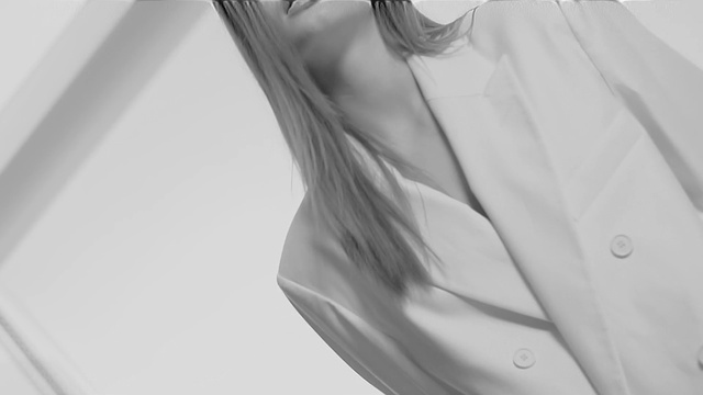 Video Reference: White, Shoulder, Arm, Black-and-white, Monochrome, Joint, Neck, Hand, Textile, Muscle