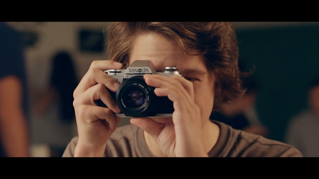 Video Reference: Camera, Point-and-shoot camera, Cameras & optics, Photographer, Photograph, Digital camera, Mirrorless interchangeable-lens camera, Camera lens, Camera accessory, Reflex camera