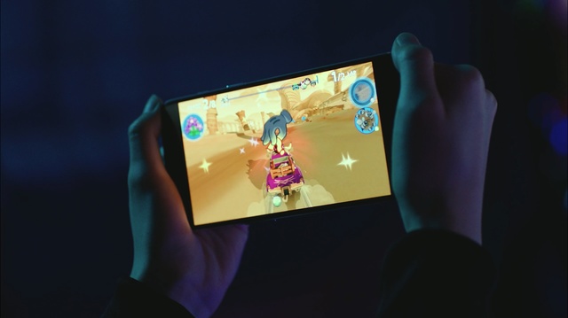 Video Reference: Gadget, Technology, Electronic device, Screen, Hand, Illustration, Multimedia, Display device