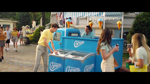 Video Reference: Water, Fun, Vehicle, Vacation, Car, Recreation, Leisure, Subcompact car