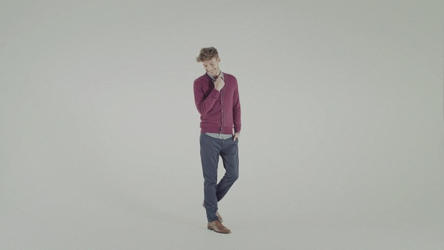 Video Reference: skate, adult, man, male, person, fashion