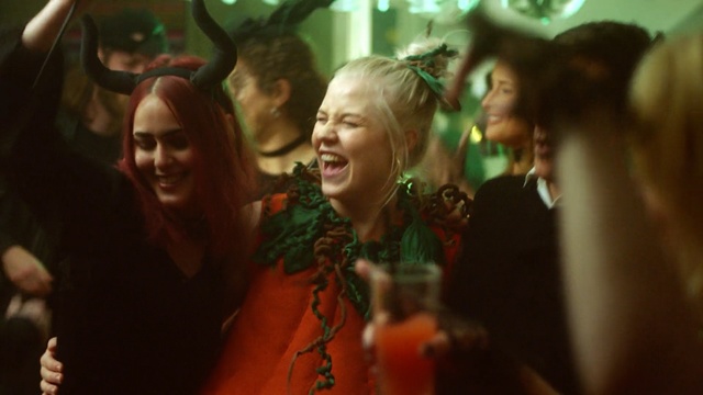 Video Reference: girl, event, crowd, fun, smile, audience, Person