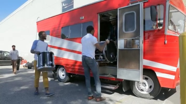 Video Reference: Land vehicle, Vehicle, Motor vehicle, Car, Mode of transport, Transport, Emergency vehicle, Emergency service, Service, Emergency, Person