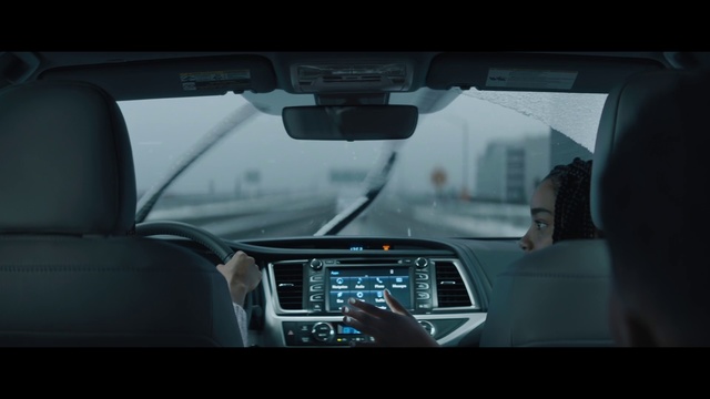 Video Reference: Vehicle, Windshield, Car, Automotive navigation system, Automotive design, Electronics, Mode of transport, Mid-size car, Gps navigation device, Driving