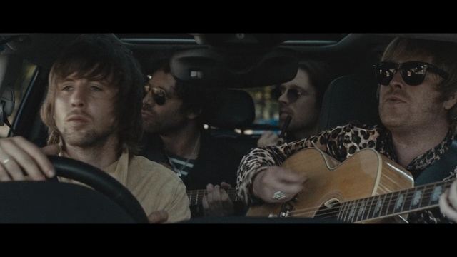 Video Reference: Music, Eyewear, String instrument, Musical instrument, String instrument, Cool, Guitarist, Plucked string instruments, Musician, Fun, Person