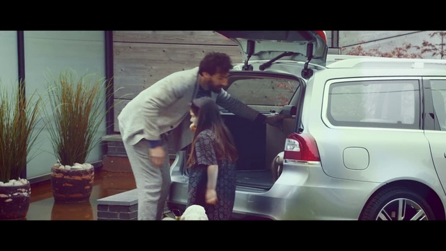 Video Reference: Vehicle door, Vehicle, Car, Motor vehicle, Automotive exterior, Automotive design, Automotive window part, Subcompact car, Photography, Auto part