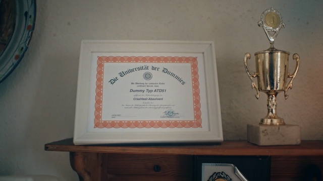 Video Reference: Room, Cross-stitch