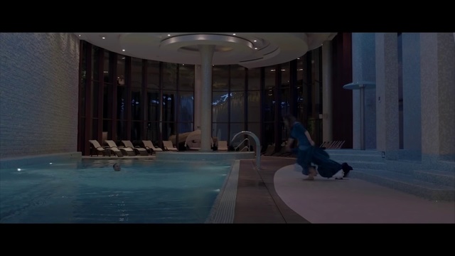 Video Reference: Snapshot, Architecture, Column, Screenshot, Pc game, Photography, House, Fictional character, Leisure, Estate