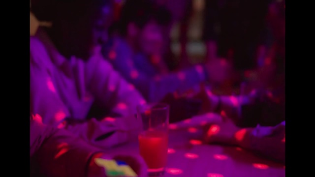 Video Reference: Purple, Drinkware, Tableware, Violet, Alcoholic beverage, Pink, Entertainment, Magenta, Cocktail, Drink