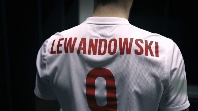 Video Reference: Sportswear, Jersey, Clothing, Sports uniform, T-shirt, Sleeve, Uniform, Outerwear, Baseball uniform, Sports jersey