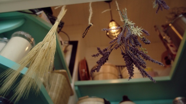 Video Reference: wood, decor, event