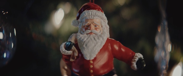 Video Reference: Santa claus, Statue, Garden gnome, Christmas, Figurine, Facial hair, Fictional character, Lawn ornament, Beard, Interior design