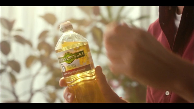 Video Reference: Bottle, Liquid, Drinkware, Oil, Solution, Bottle cap, Fluid, Gesture, Plastic bottle, Glass bottle