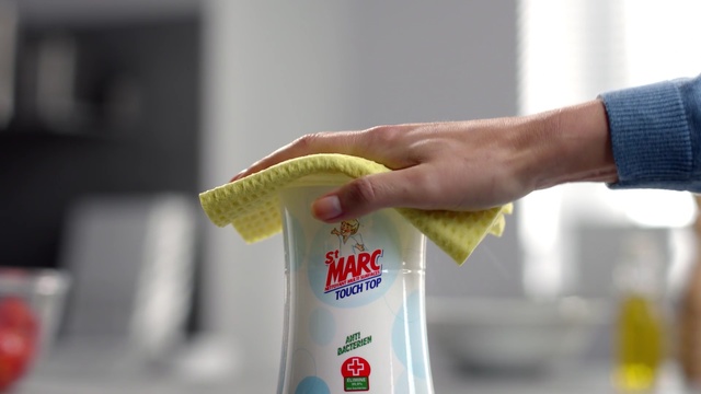 Video Reference: drink, hand, finger