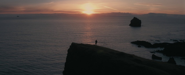 Video Reference: Horizon, Sky, Sea, Ocean, Sunset, Headland, Coast, Calm, Cliff, Water
