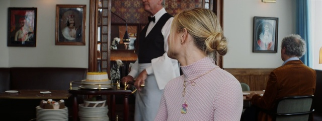 Video Reference: Hair, Hairstyle, Event, Neck, Fashion accessory, Formal wear, Long hair, Person