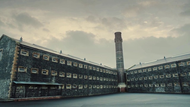 Video Reference: Sky, Landmark, Architecture, Building, Cloud, Urban area, Tower, City, Facade, Factory