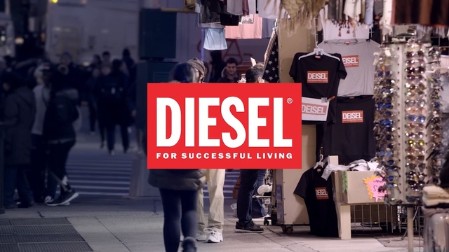 Video Reference: urban area, street, city, shopping, pedestrian, crowd, advertising, service, retail, building, Person