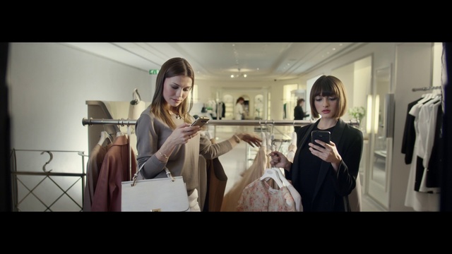 Video Reference: Photograph, Skin, Snapshot, Lady, Beauty, Fun, Photography, Fashion design, Dress, Black hair