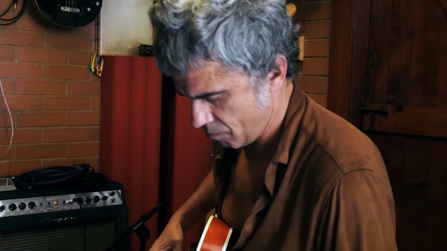 Video Reference: Microphone, Electronic device, Music