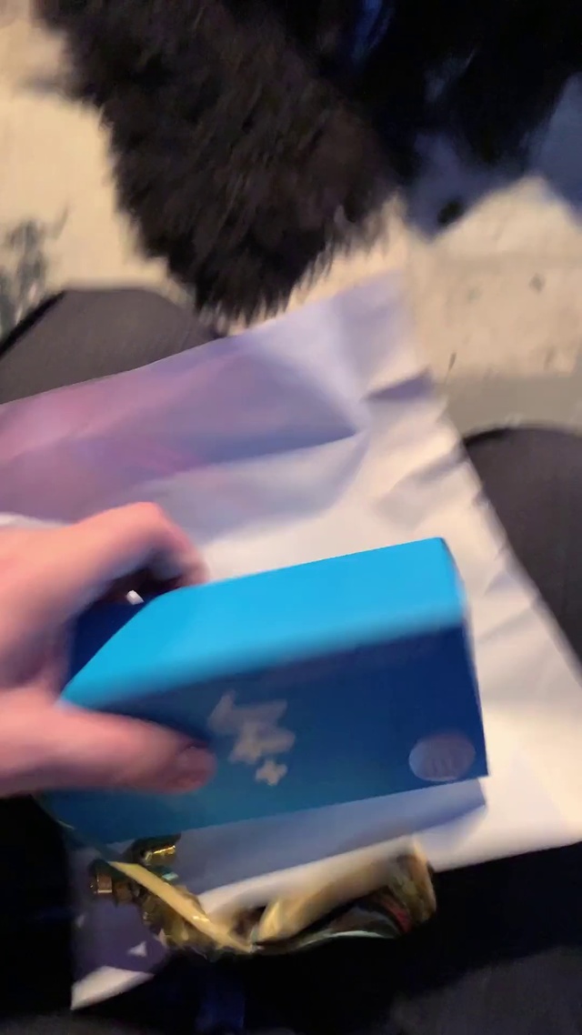 Video Reference: Gadget, Hand, Technology, Material property, Nail, Electronic device, Netbook, Mobile device