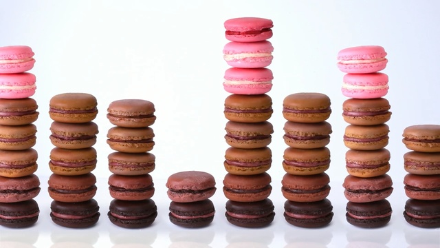 Video Reference: macaroon, chocolate, dessert, baking, cake, praline, sweetness, food, Person
