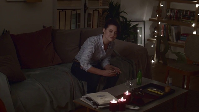 Video Reference: Fun, Snapshot, Sitting, Room, Human, Table, Darkness, Conversation, Living room, Furniture