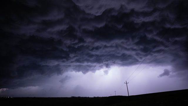 Video Reference: Sky, Cloud, Thunderstorm, Atmosphere, Thunder, Atmospheric phenomenon, Daytime, Storm, Lightning, Darkness