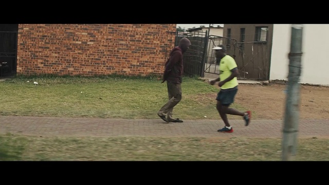 Video Reference: Street football, Running, Snapshot, Sky, Human, Player, Play, Jogging, Soccer, Recreation