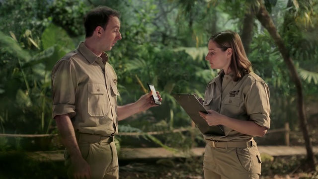 Video Reference: Adaptation, Wildlife, Soldier, Military, Jungle, Park ranger, Gesture