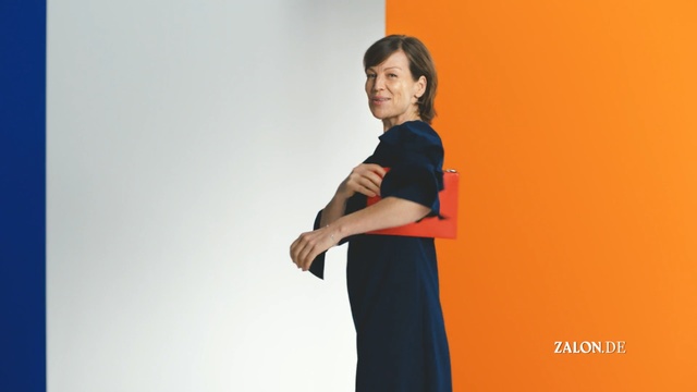 Video Reference: Shoulder, Standing, Arm, Joint, Elbow, Human body, Waist, Sleeve, Abdomen, Neck, Person