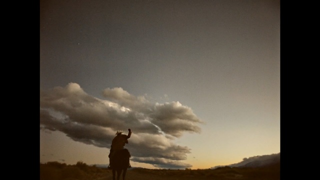 Video Reference: Sky, Cloud, Photograph, Horizon, Daytime, Atmosphere, Cumulus, Atmospheric phenomenon, Morning, Ecoregion