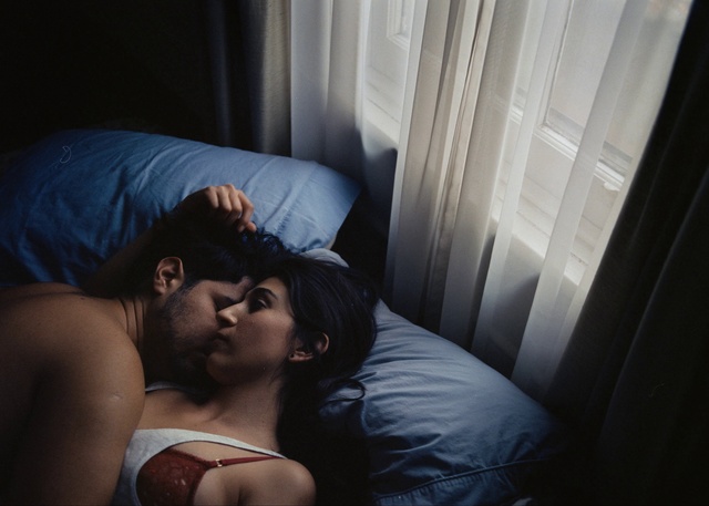 Video Reference: Bed, Skin, Light, Beauty, Room, Shoulder, Black hair, Eye, Furniture, Muscle