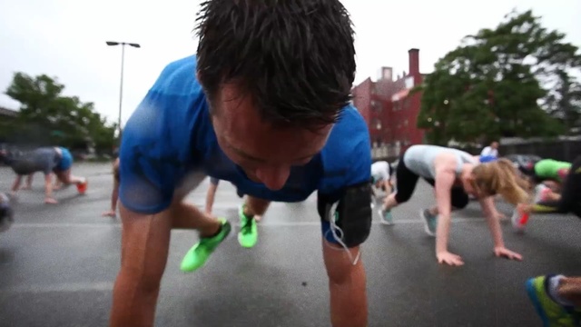 Video Reference: sports, race, physical fitness, physical exercise, arm, recreation, endurance sports, muscle, running, fun