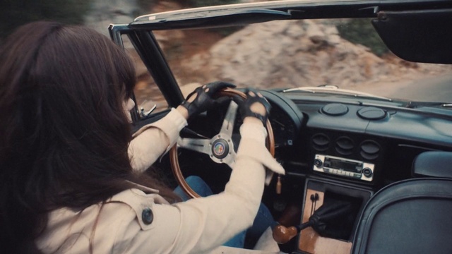 Video Reference: Vehicle, Car, Steering wheel, Steering part, Driving, Classic car, Center console