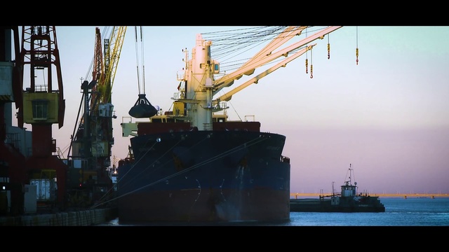Video Reference: Vehicle, Ship, Watercraft, Boat, Bulk carrier, Handymax, Heavy lift ship, Freight transport, Tank ship, Floating production storage and offloading