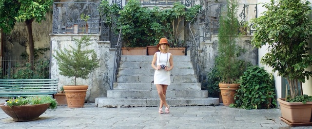 Video Reference: Photograph, Street fashion, Shoulder, Clothing, Snapshot, Fashion, Waist, Footwear, Summer, Shoe