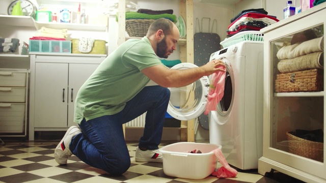 Video Reference: Room